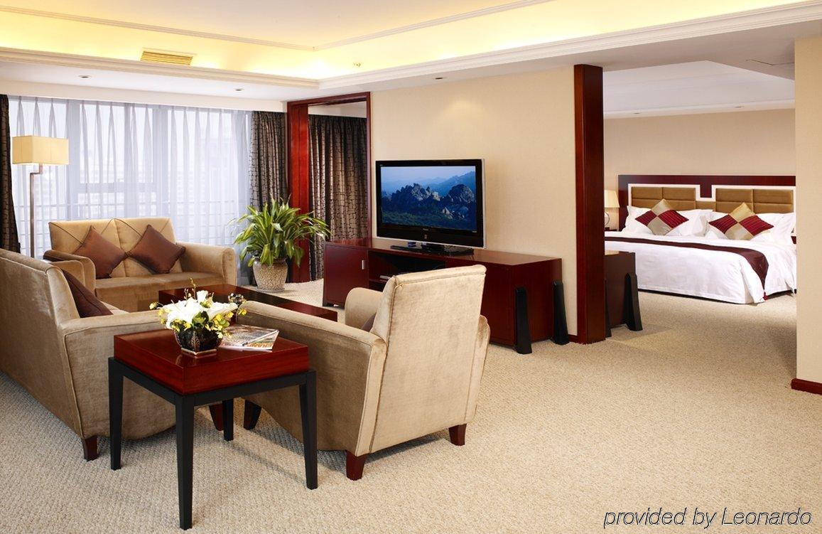 Shenyang Rich Gate Hotel חדר תמונה